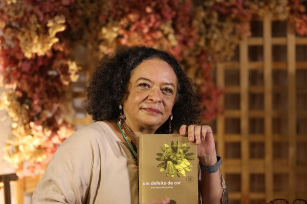 3ª edição do Fliparacatu celebra a escritora Ana Maria Gonçalves