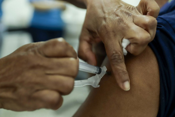 Quatro estados apresentam aumento de síndrome respiratória por covid