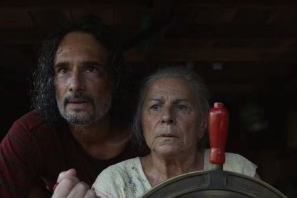 Filme O último azul, de Gabriel Mascaro, estreia em todo o Brasil