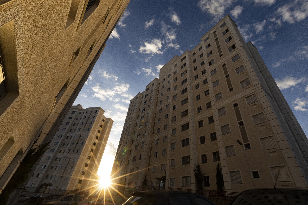 Construtora procura por profissionais para obras em Ribeirão Preto