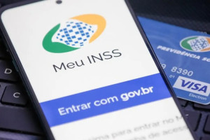 Agendamentos podem ser feitos pelo app Meu INSS ou pelo telefone 135