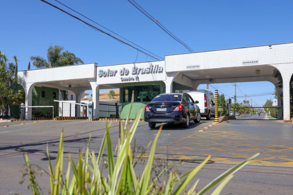 PGR é contra a presença de agentes da PF dentro da casa de Bolsonaro
