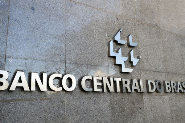 Com precatórios, setor público teve déficit de R$ 66,6 bi em julho