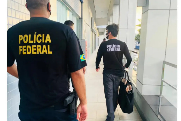 Oito pessoas estão foragidas após megaoperação da Polícia Federal
