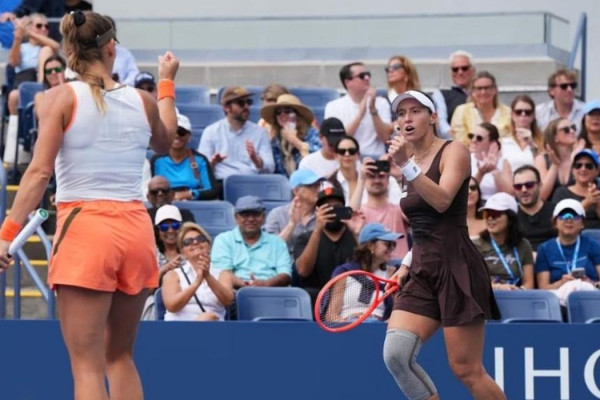Dupla de Luisa Stefani vence 3ª seguida e vai às quartas do US Open