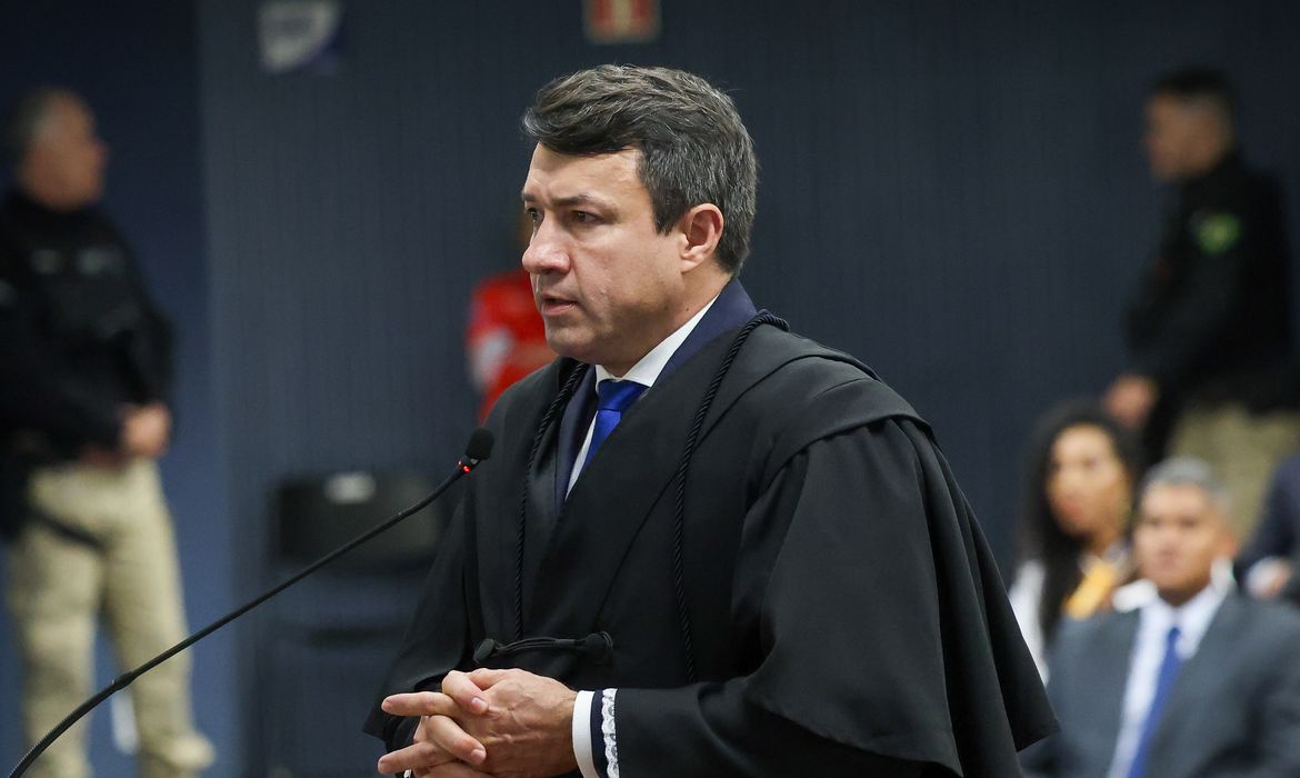 Documento achado na casa de Torres era "minuta do Google", diz defesa