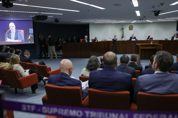 Defesa de Mauro Cid pede manutenção da delação premiada ao STF