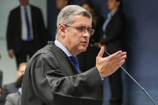 Defesa diz que Ramagem "compilava pensamentos de Bolsonaro"