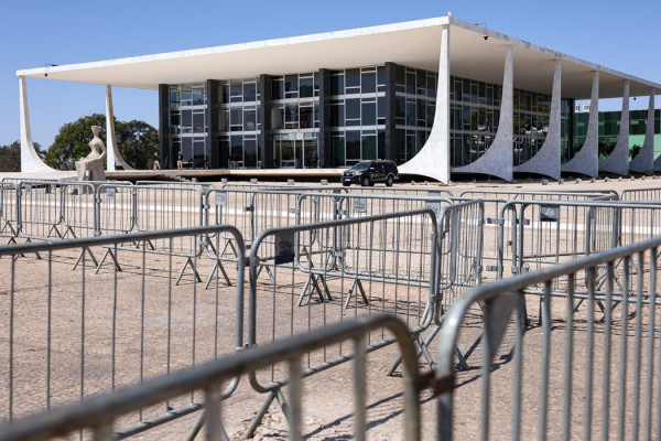 Ao vivo: acompanhe o 1° dia de julgamento de Bolsonaro no STF