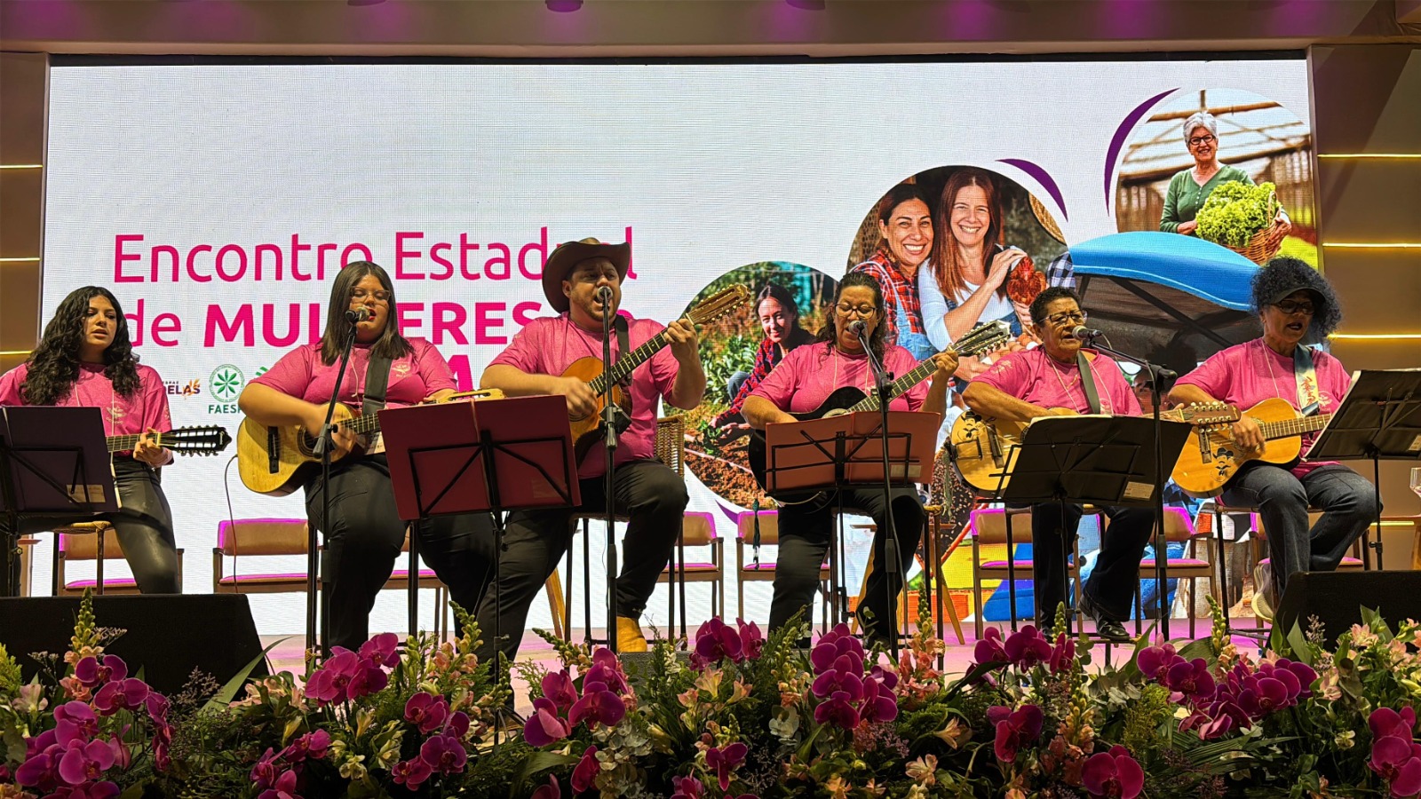 Violeiras - Mulheres do Agro