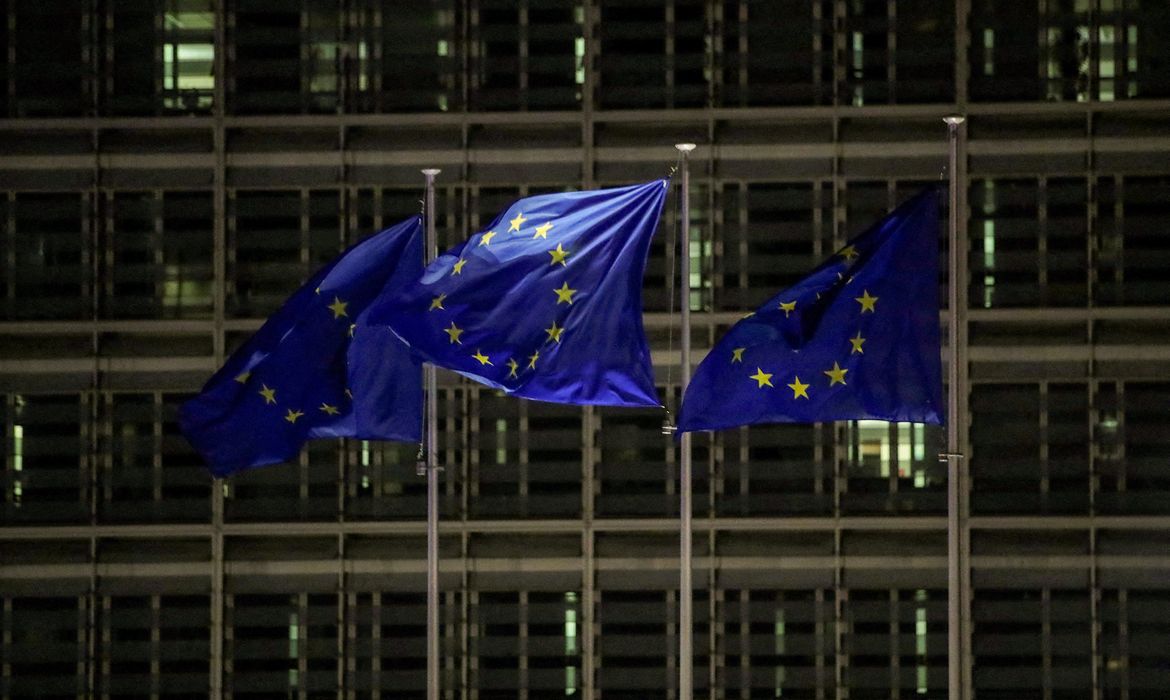 Com oposição da França, UE vai propor acordo comercial com o Mercosul
