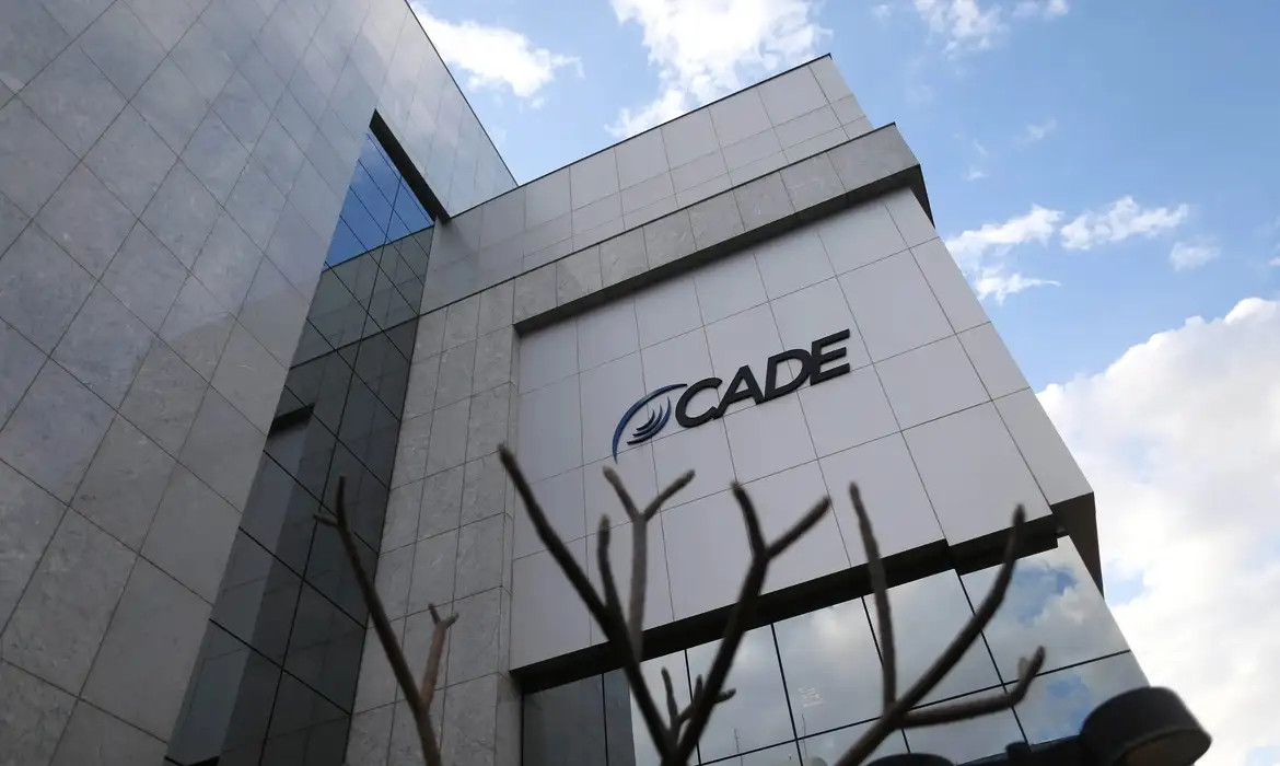 Cade aprova incorporação da BRF pela Marfrig