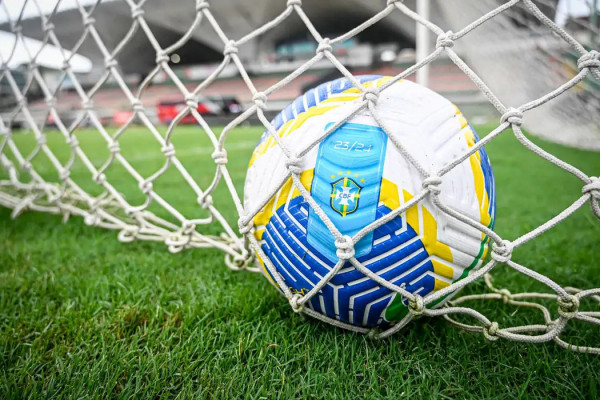 TV Brasil exibe no domingo 1º jogo da final do Brasileirão feminino