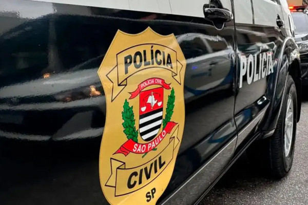 Polícia Civil apreende carro de luxo de influenciador "Gato Preto"