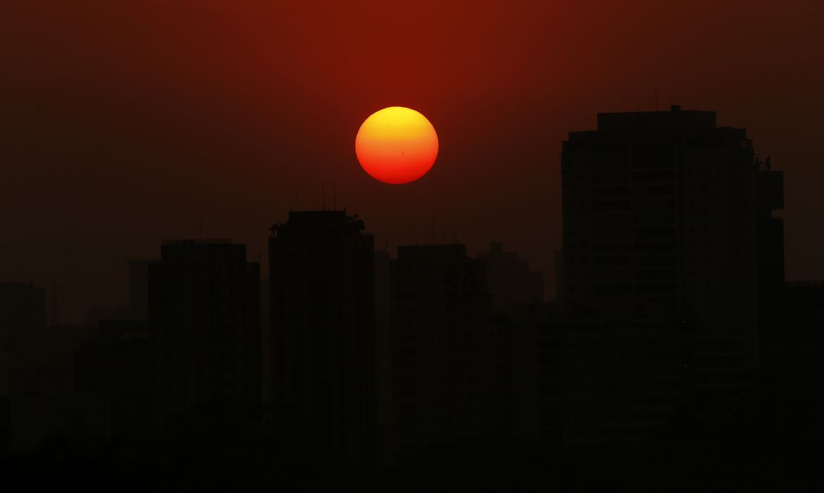 Arquitetos debatem soluções para diminuir mudanças climáticas