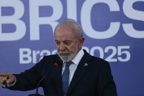 Líderes do Brics discutem como ampliar mecanismos de comércio no bloco
