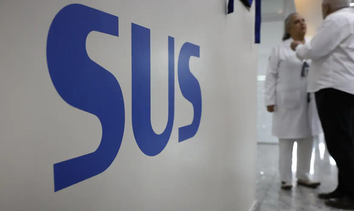 Brasil registra um caso de envenenamento a cada duas horas