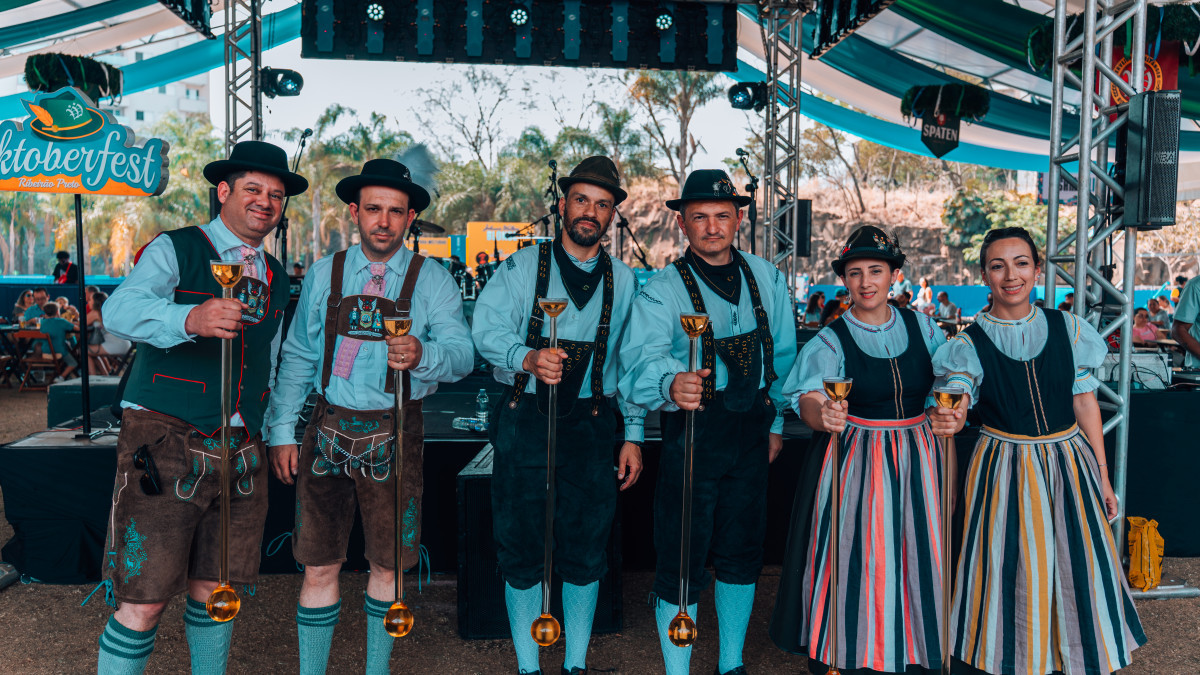 Oktoberfest Ribeirão leva música, gastronomia típica e chope artesanal ao Parque Carlos Raya em mais uma edição com entrada gratuita
