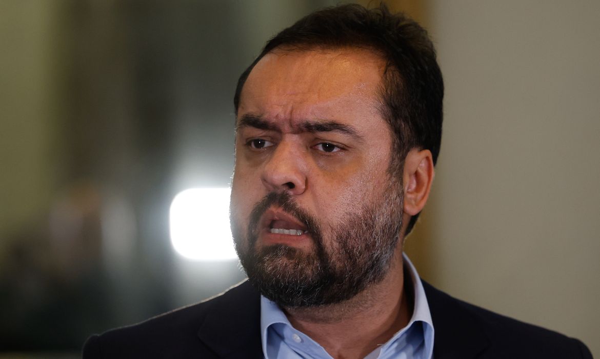 PM apreende sete fuzis em 24 horas em ações contra o crime organizado