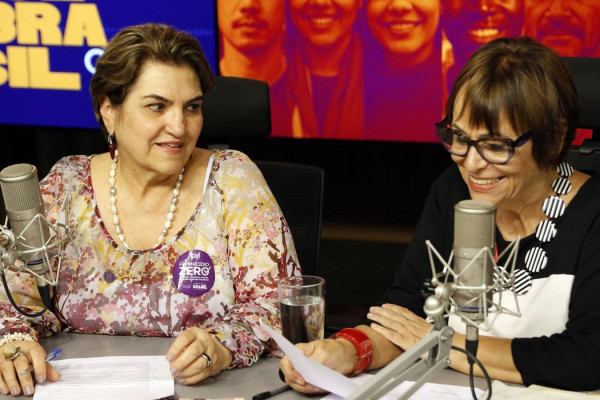 Programa de rádio Viva Maria completa 44 anos em defesa das mulheres