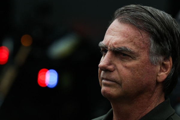 Bolsonaro é condenado a pagar R$ 1 mi em indenização por racismo