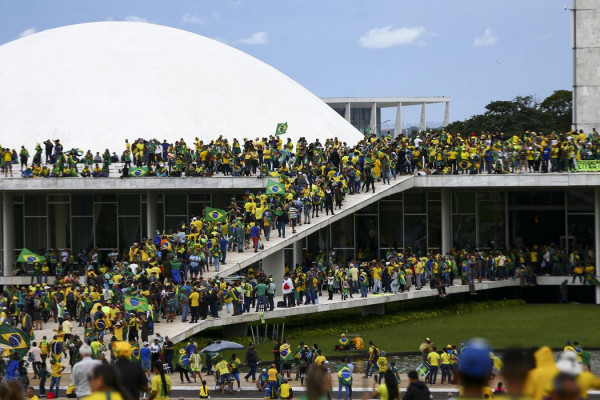 Motta convoca reunião nesta quarta para debater anistia a golpistas