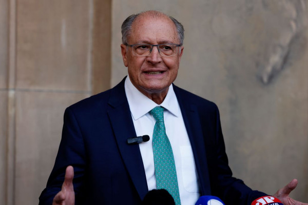 Alckmin diz que "Judiciário tem a última palavra" sobre anistia