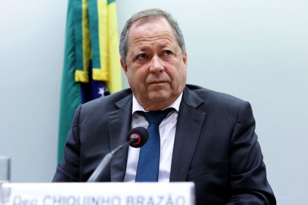 Dino mantém cassação do mandato do ex-deputado Chiquinho Brazão