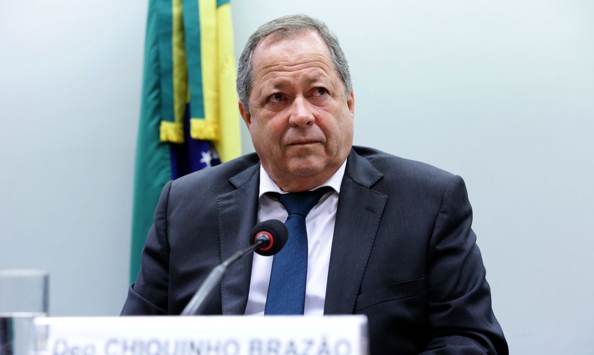 Dino mantém cassação do mandato do ex-deputado Chiquinho Brazão