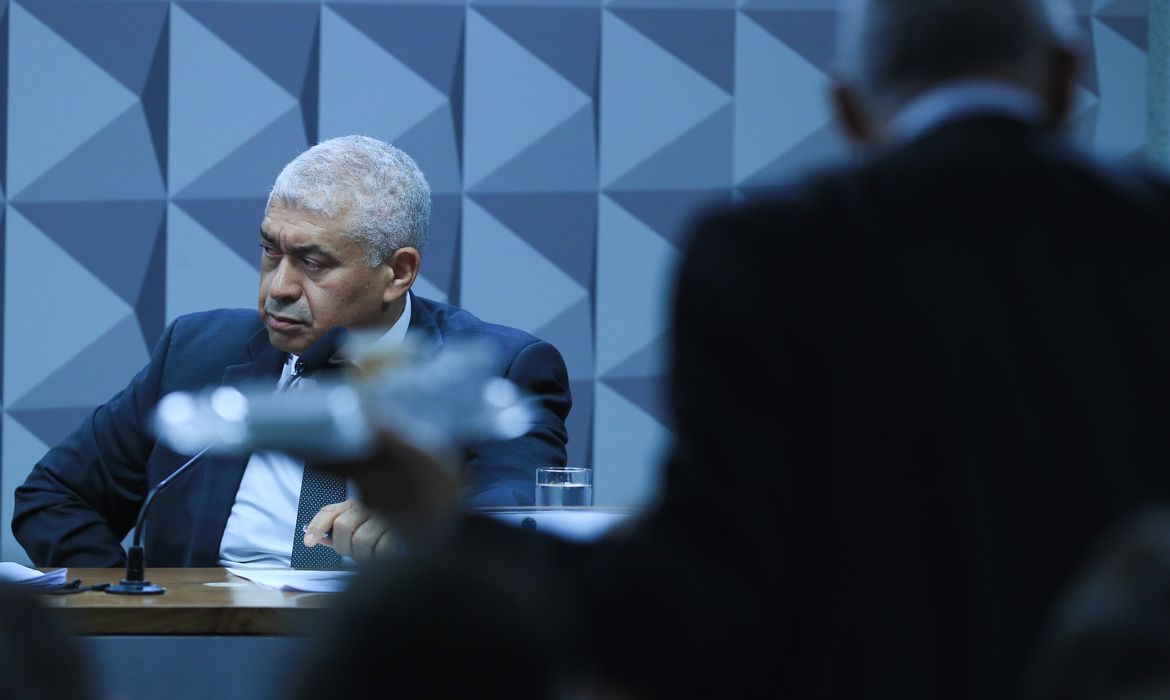 Relator da CPMI pede prisão preventiva de sócio do "Careca do INSS"