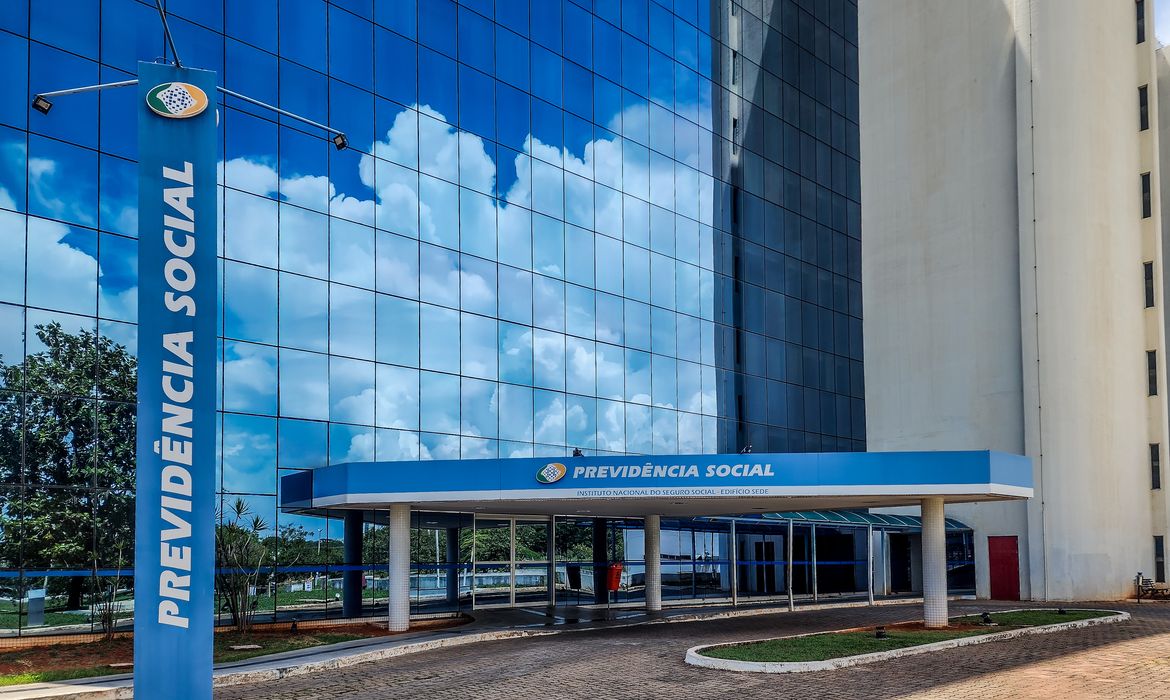 INSS: devolução de descontos ilegais já soma mais de R$ 1,5 bilhão