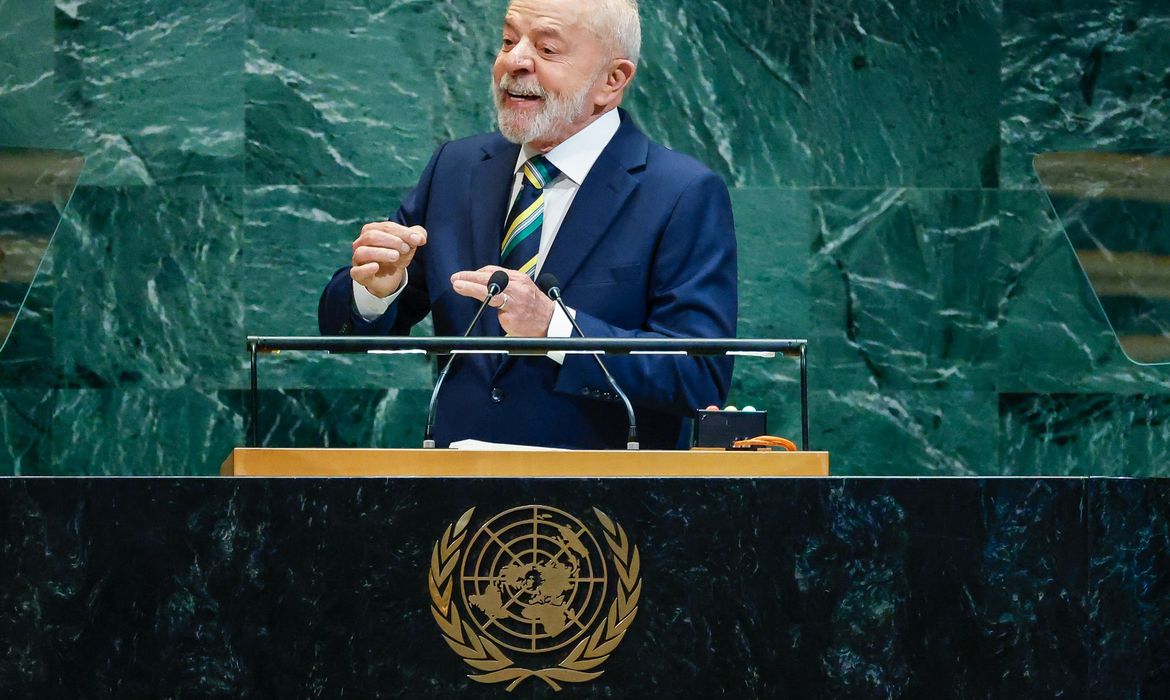 América Latina vive momento de polarização e instabilidade, diz Lula