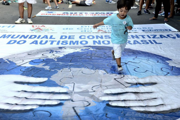 Ministério da Saúde reafirma que paracetamol não causa autismo