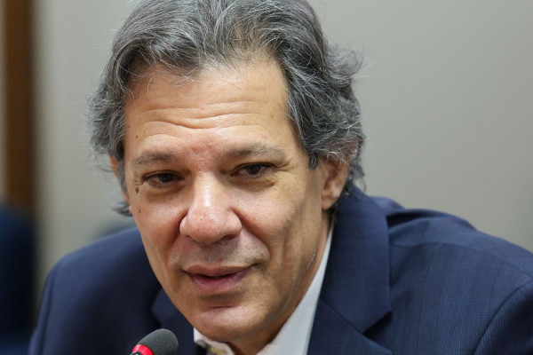 Haddad: isenção do IR até R$ 5 mil deve ser sancionada em outubro