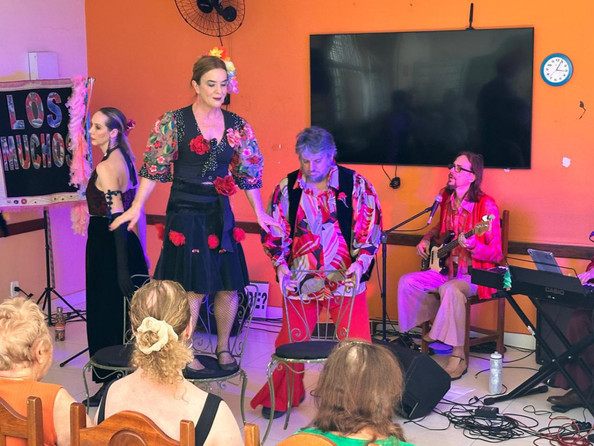 Documentário marca os 28 anos do grupo Los Muchos