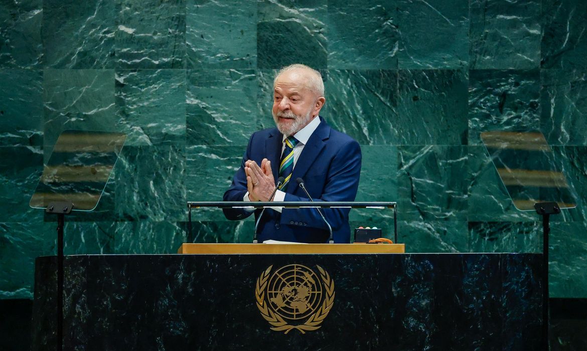 Defesa da democracia e metas da COP30 encerram agenda de Lula nos EUA