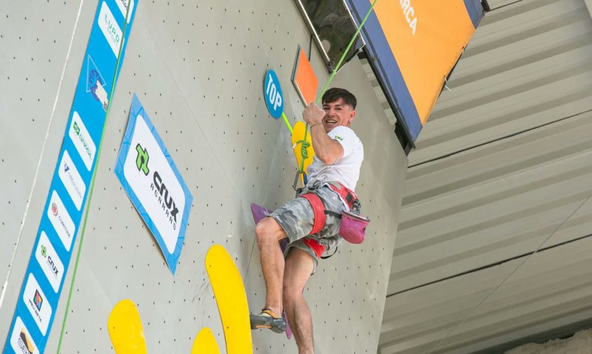 Eduardo Schaus conquista prata no Mundial de escalada paralímpica