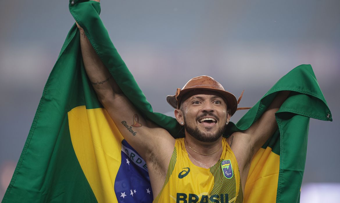 Tetra e penta: Brasil abre Mundial de atletismo paralímpico com ouro