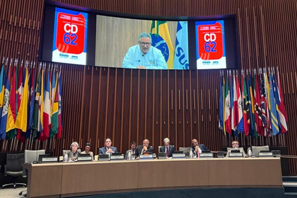 Padilha fala por vídeo em evento nos EUA e critica negacionismo