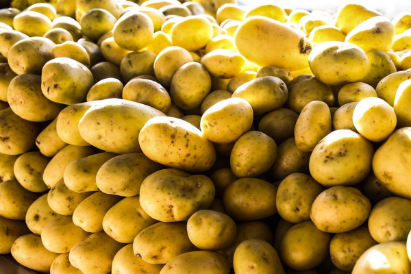 Batata, ovos e verduras reduzem pressão inflacionária em agosto em SP
