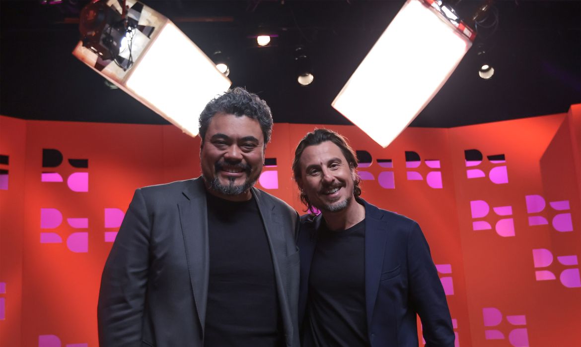 DR com Demori recebe Leonardo Sakamoto na TV Brasil nesta terça