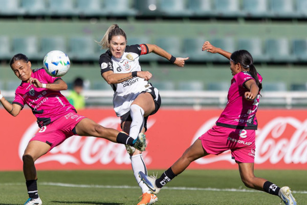 Libertadores Feminina: Corinthians inicia busca pelo hexa com empate