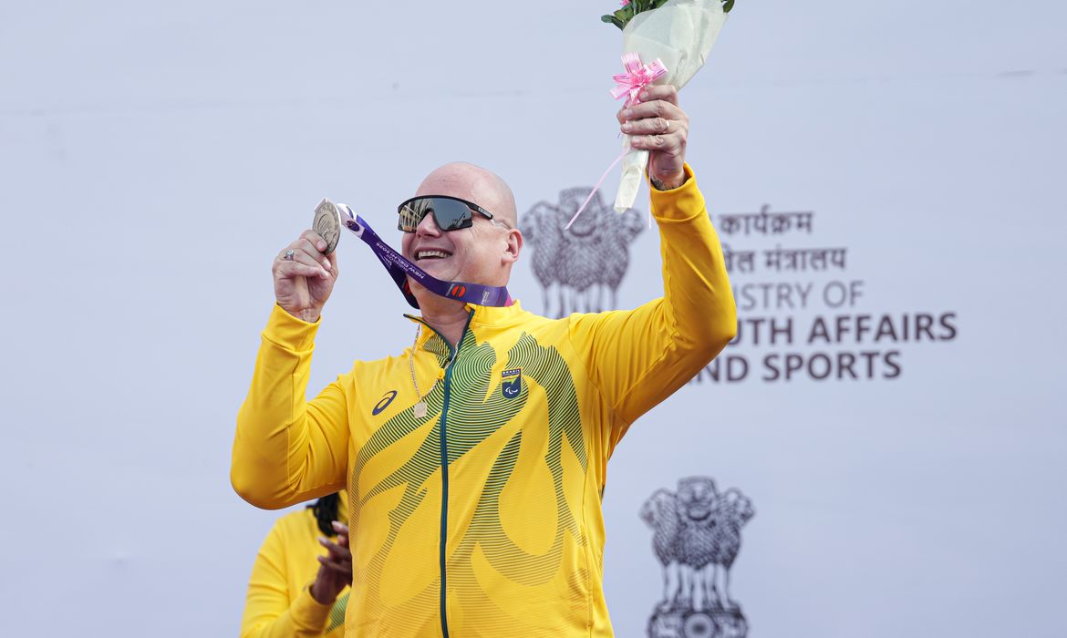 Mundial de atletismo: Brasil mantém liderança do quadro de medalhas