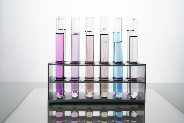 Metanol: químicos alertam sobre riscos de testes caseiros 
