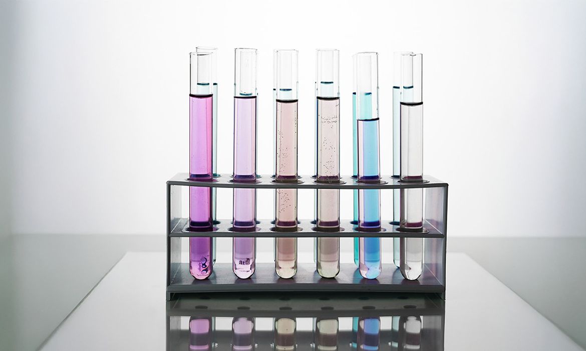 Metanol: químicos alertam sobre riscos de testes caseiros 