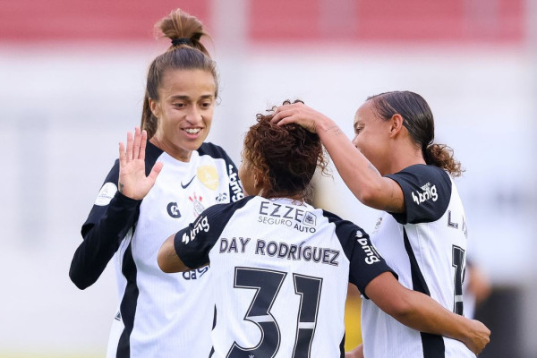 Libertadores Feminina: Corinthians marca 11 vezes e bate Always Ready