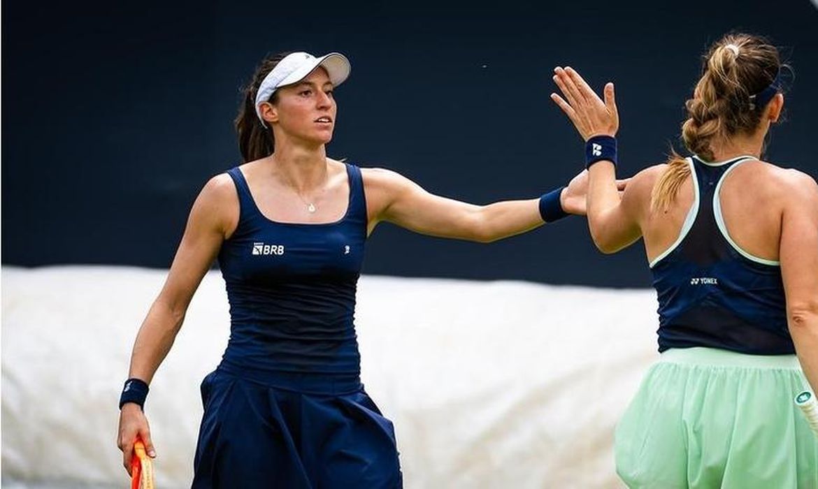 Luisa Stefani vence estreia nas duplas do WTA 1000 de Wuhan, na China