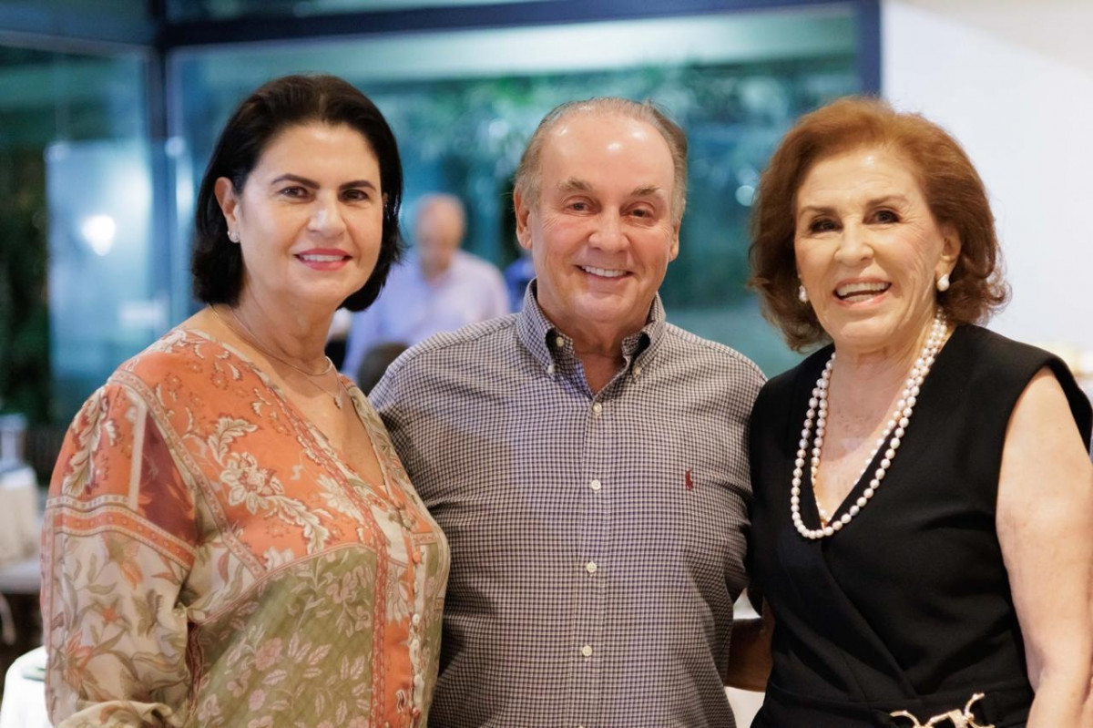 Sandra Brandani, Fernando Junqueira e Mariana Jábali 