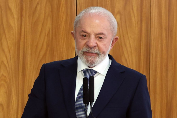 Derrubada de MP é derrota imposta ao povo brasileiro, diz Lula