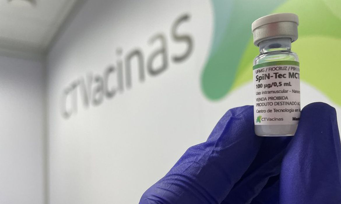 Vacina brasileira contra covid entra na fase final de estudos